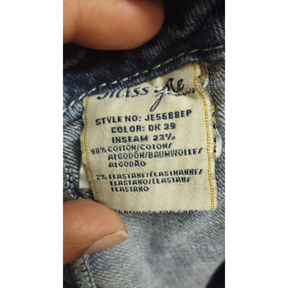 Miss Me Y2K Embellished Cutoff Jean Shorts Size 27 Bling Flap Pocket Denim - Picture 4 of 4